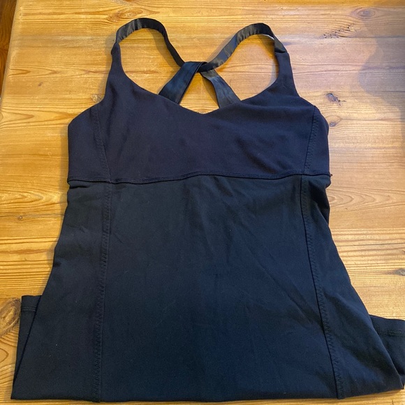 Lululemon Yoga Top - Picture 1 of 3